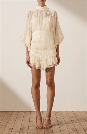Beyaz Şifon Mini Tasarım Elbise